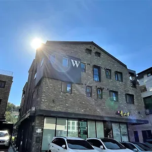 Guest house W Premium Airport, Incheon