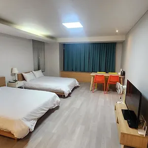 2* 招待所 Airport