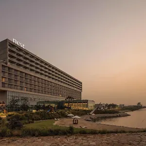Nest Hotel