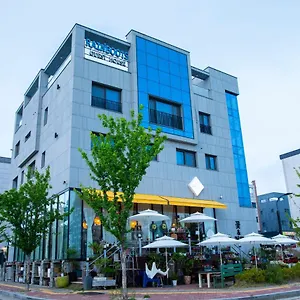 Rain Boots Incheon